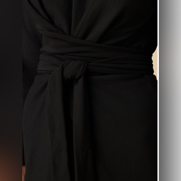 Russo Luxe Fleece Dress - Picture 6 of 7